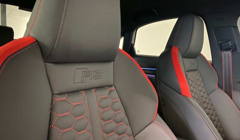 
								Audi RS3 2.5 TFSI quattro LIMO*MATRIX*RS-KERAMIKBREMSANLAGE*NAVI*VIRTUAL COCKPIT*ACC full									