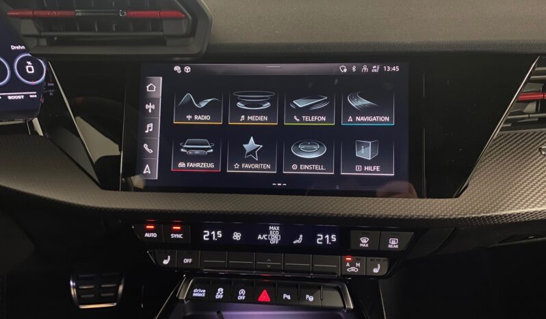 
								Audi RS3 2.5 TFSI quattro LIMO*MATRIX*RS-KERAMIKBREMSANLAGE*NAVI*VIRTUAL COCKPIT*ACC full									