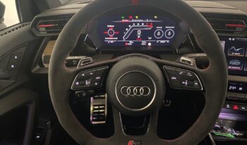 
									Audi RS3 2.5 TFSI quattro LIMO*MATRIX*RS-KERAMIKBREMSANLAGE*NAVI*VIRTUAL COCKPIT*ACC full								