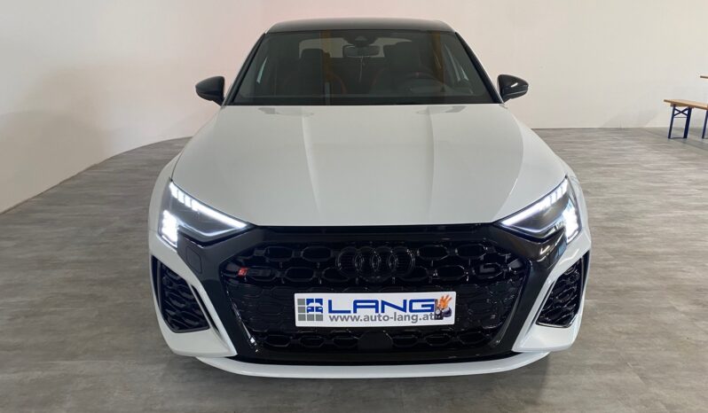 Audi RS3 2.5 TFSI quattro LIMO*MATRIX*RS-KERAMIKBREMSANLAGE*NAVI*VIRTUAL COCKPIT*ACC